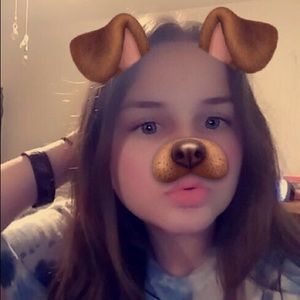 Meet your Posher, Beverly